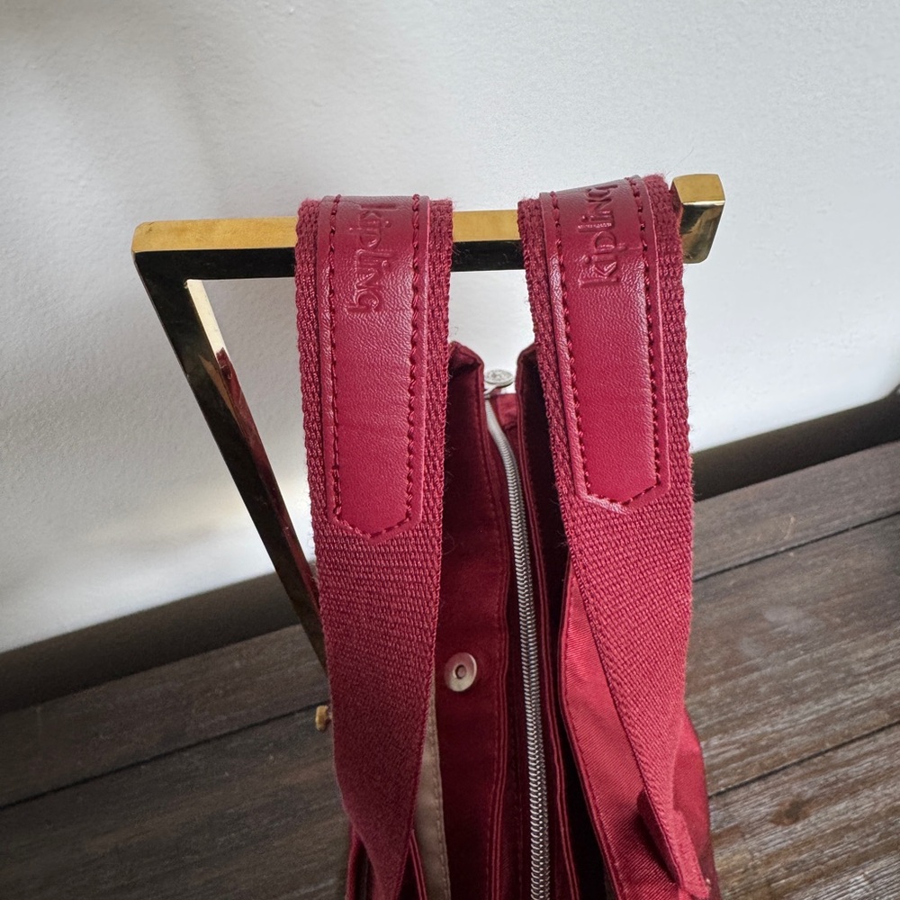 Kipling Kenzie Shoulder Bag Cherry Red Tote Bag - Picture 7 of 11